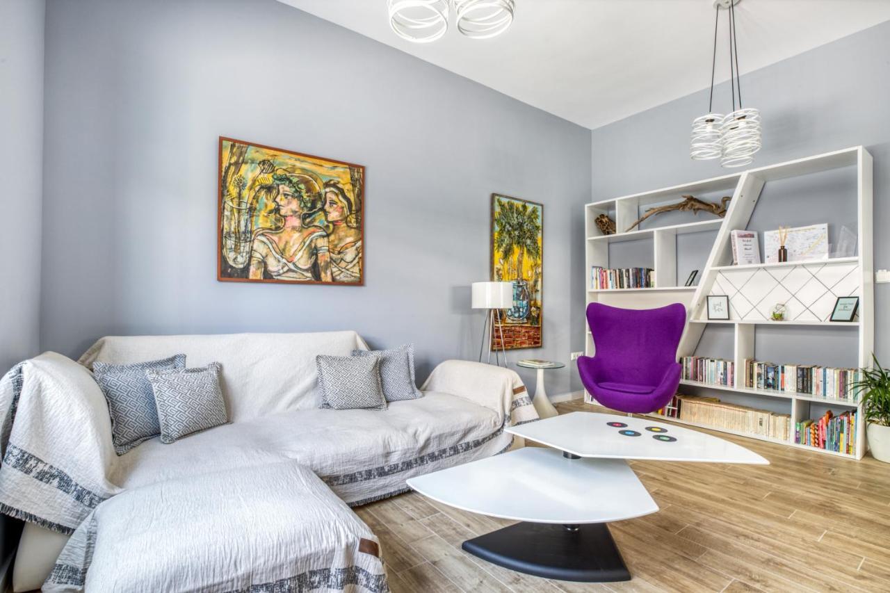 Spacious Flat With Courtyard And Private Parking! Athén Kültér fotó