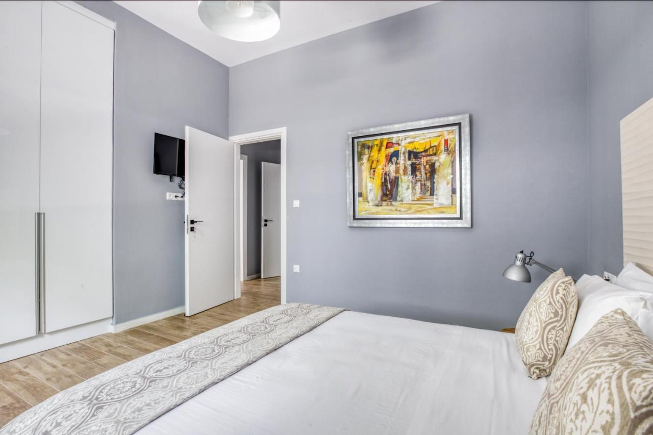 Spacious Flat With Courtyard And Private Parking! Athén Kültér fotó