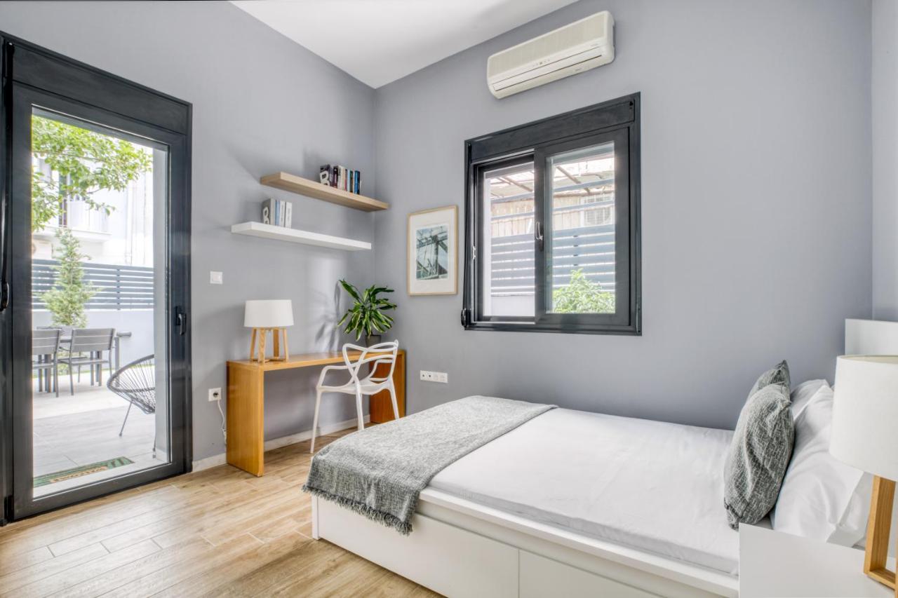 Spacious Flat With Courtyard And Private Parking! Athén Kültér fotó