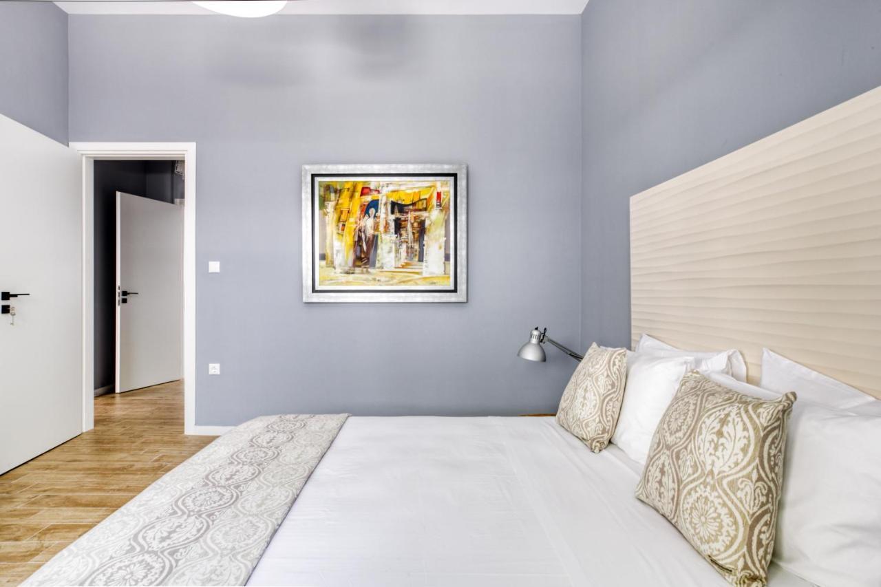 Spacious Flat With Courtyard And Private Parking! Athén Kültér fotó