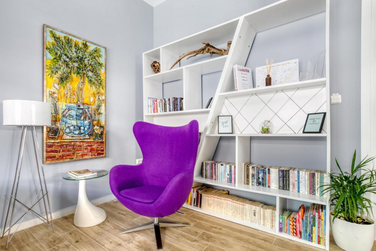 Spacious Flat With Courtyard And Private Parking! Athén Kültér fotó