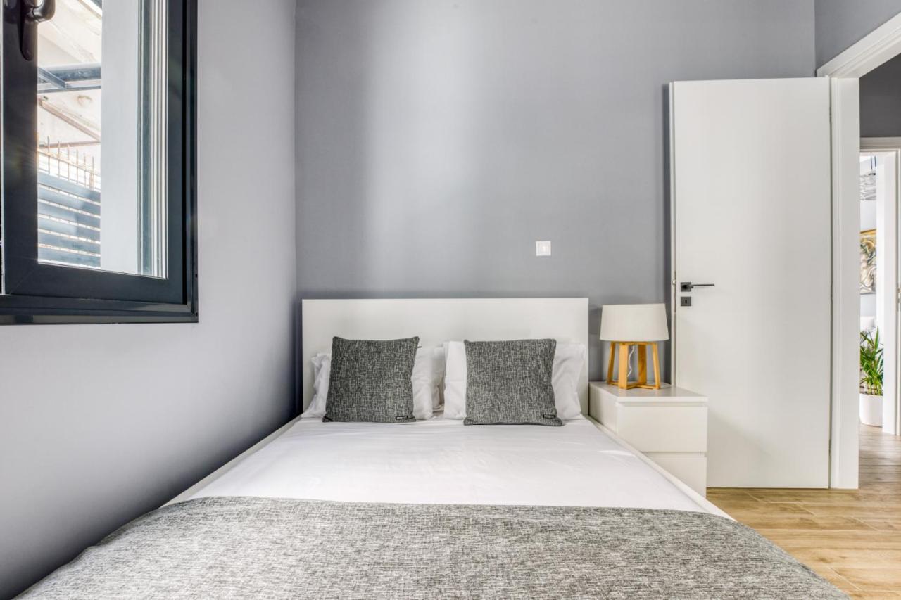 Spacious Flat With Courtyard And Private Parking! Athén Kültér fotó